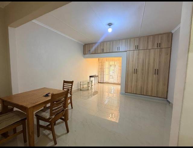 2 BEDROOM PROPERTY TO RENT IN LAUDIUM